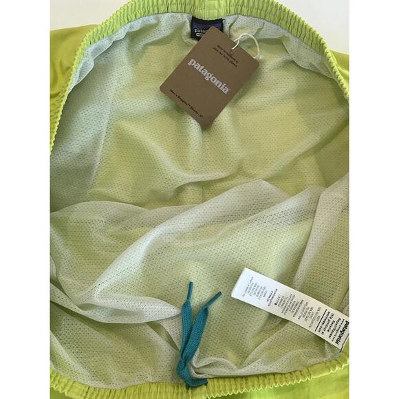 $65 Patagonia 5" Baggies Nylon Shorts Men's Size XXL Phosphorus Green - Picture 5 of 6